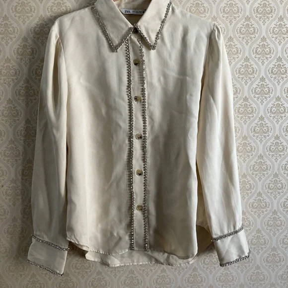ZARA Limited Edition Bejewelled Cream Button Down Shirt - Picture 3 of 8